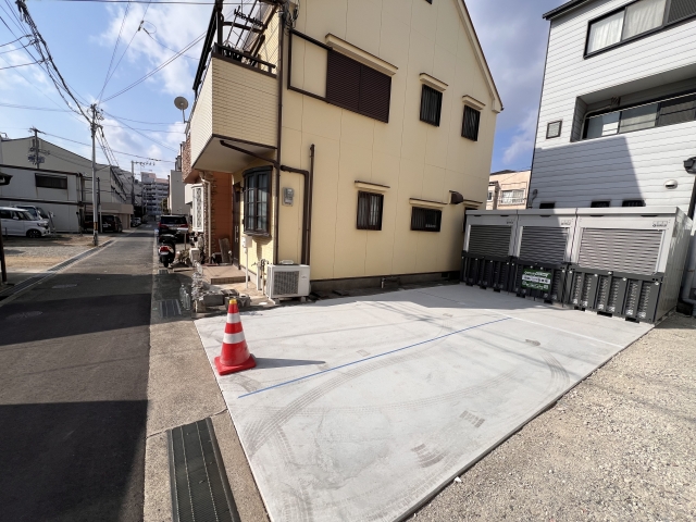 シェローバイクパーク上沢の月極駐車場