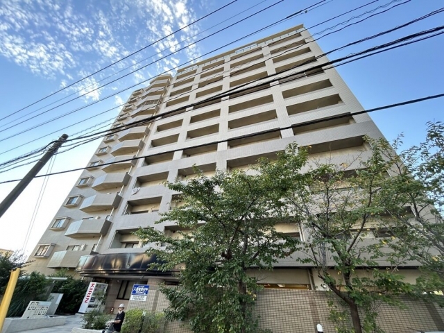 ジャミロ小倉の月極駐車場