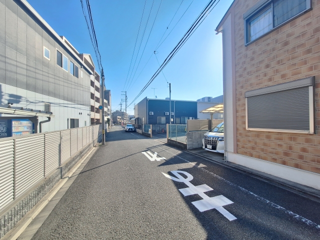 清水町ガレージの月極駐車場3