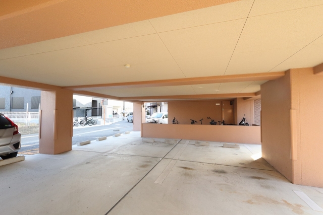 Aries駐車場の月極駐車場