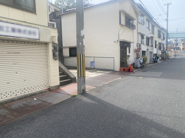 廣岡ガレージの月極駐車場4