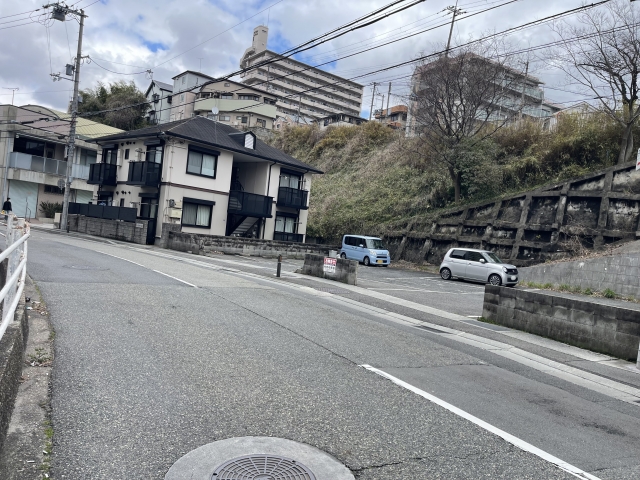 松本興産ガレージの月極駐車場5