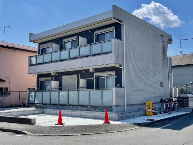 パークサイド諏訪　バイク置き場の月極駐車場