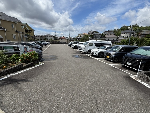 ヒラマツパーキングの月極駐車場