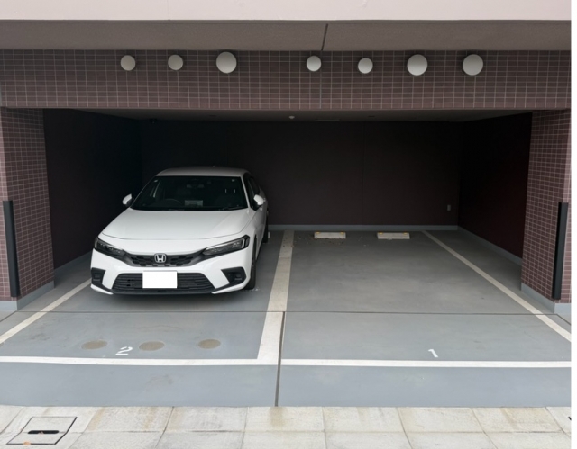白鳥1丁目駐車場の月極駐車場1