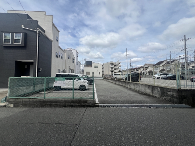 東園田駐車場の月極駐車場