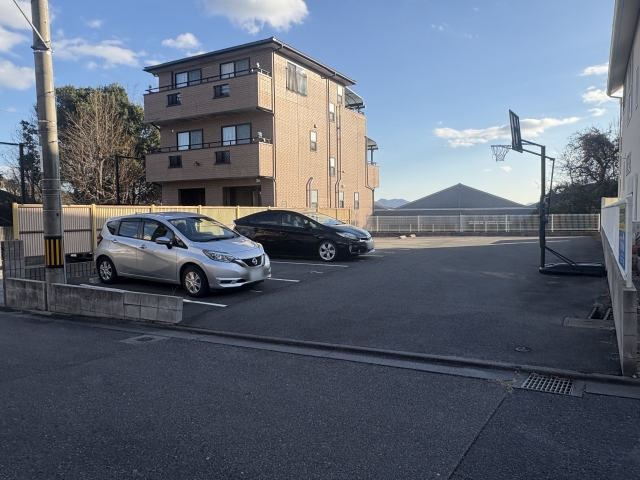 スカイヒルズ駐車場の月極駐車場
