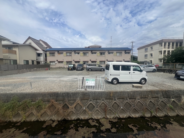 岸本駐車場の月極駐車場