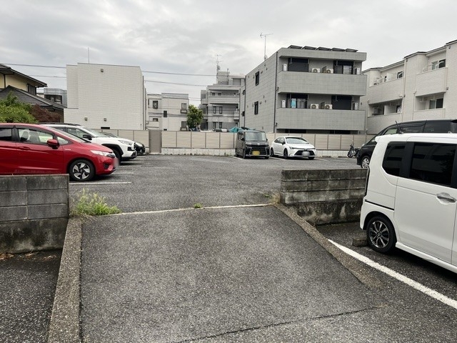 近藤878パーキングの月極駐車場