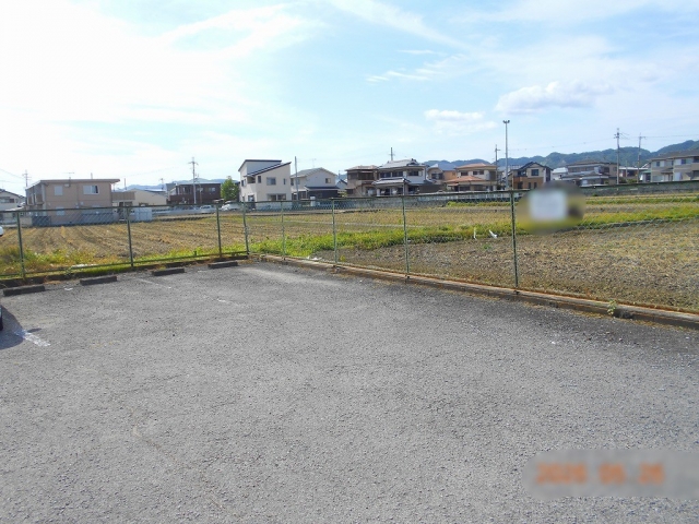 溝川225-1駐車場の月極駐車場