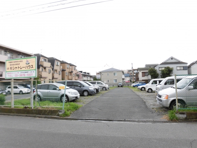 小林駐車場の月極駐車場