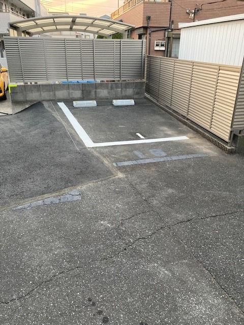 サンウキヤC駐車場の月極駐車場