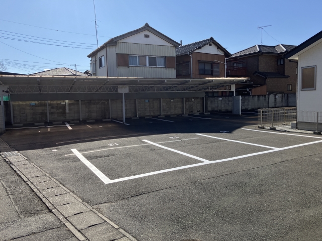 岡庄園駐車場の月極駐車場