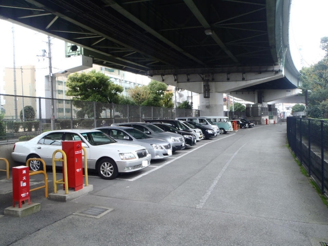 歌島駐車場Cﾌﾞﾛｯｸの月極駐車場