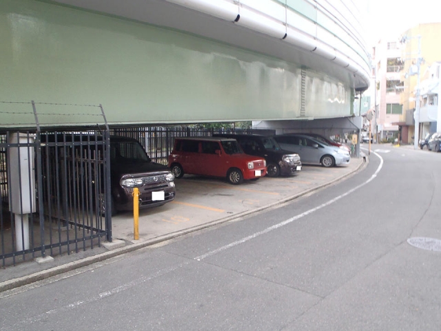 森小路駐車場の時間貸し駐車場1