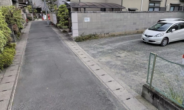 桂芝ノ下町ガレージの月極駐車場6