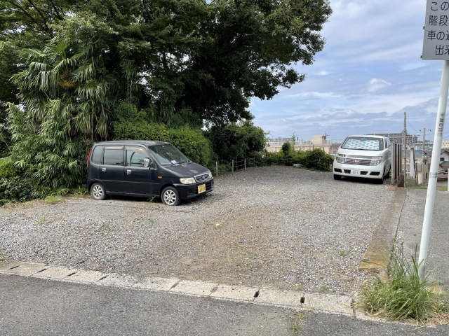 小川パーキングの月極駐車場