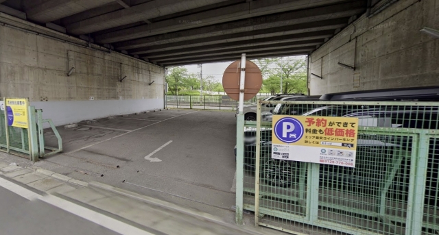 京阪パーキング橋波の月極駐車場3
