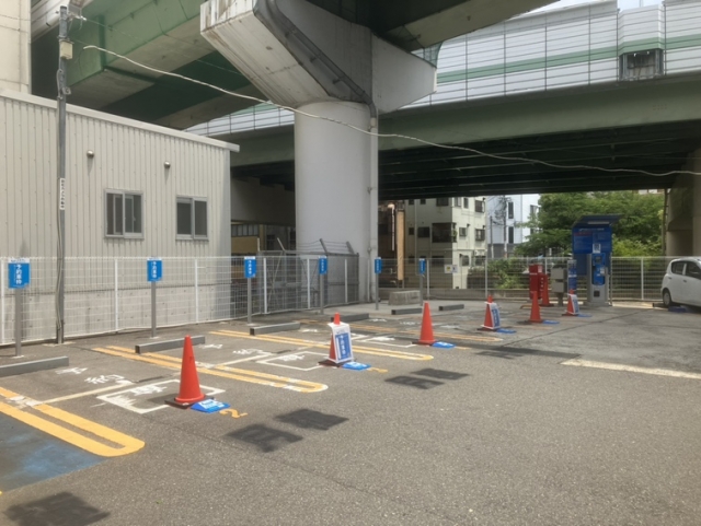 阪高ファインパーク 本町第１の時間貸し駐車場1