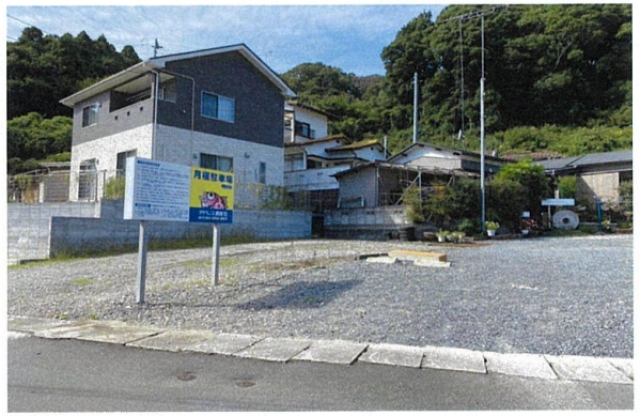 内郷内町桜本駐車場の月極駐車場2