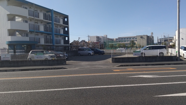 高田植松駐車場の月極駐車場