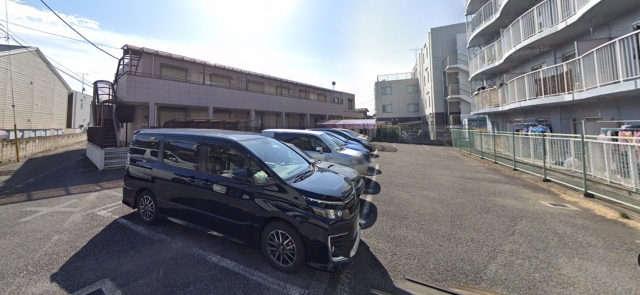 ファルム烏山駐車場の月極駐車場2