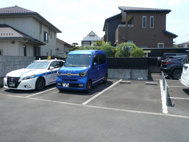 小林駐車場の月極駐車場2