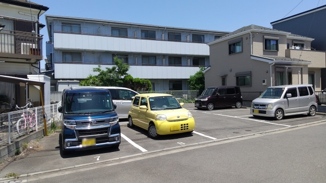十間坂鈴木駐車場の月極駐車場