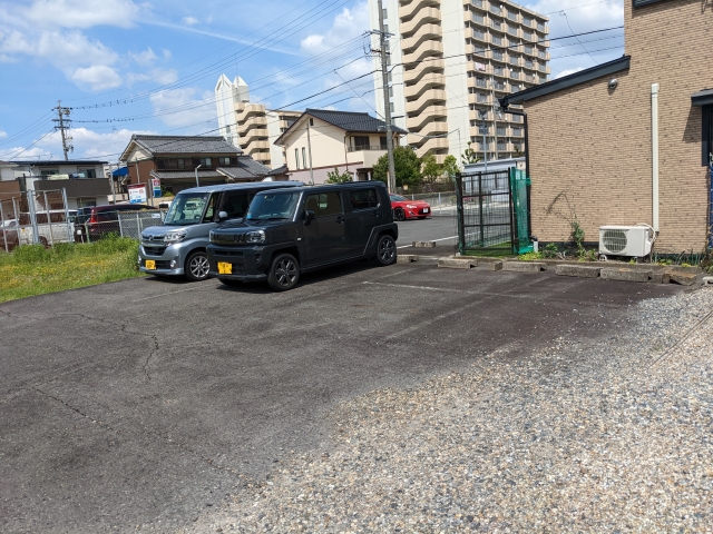 【東中島町二丁目月極駐車場の写真】