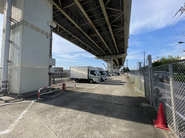 神明南駐車場の月極駐車場1