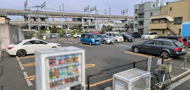 上落合駐車場の月極駐車場2