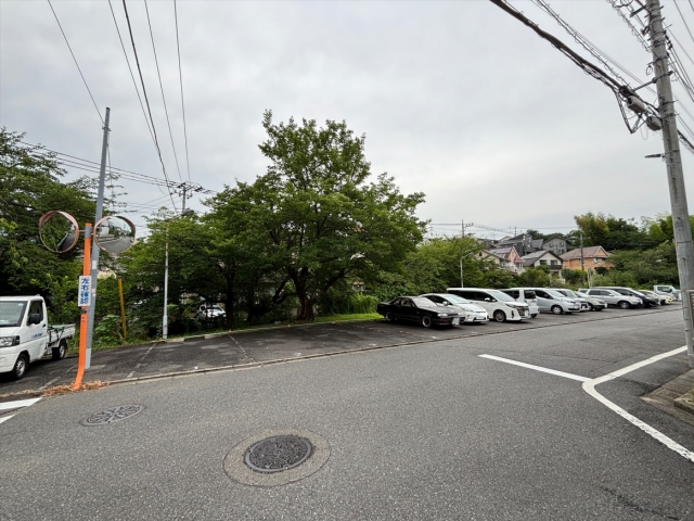 小田急パーキング玉川学園の月極駐車場4