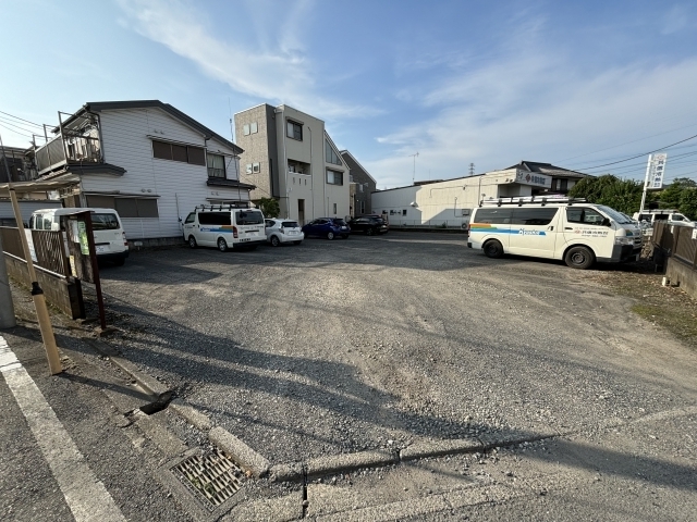 秋山駐車場の月極駐車場