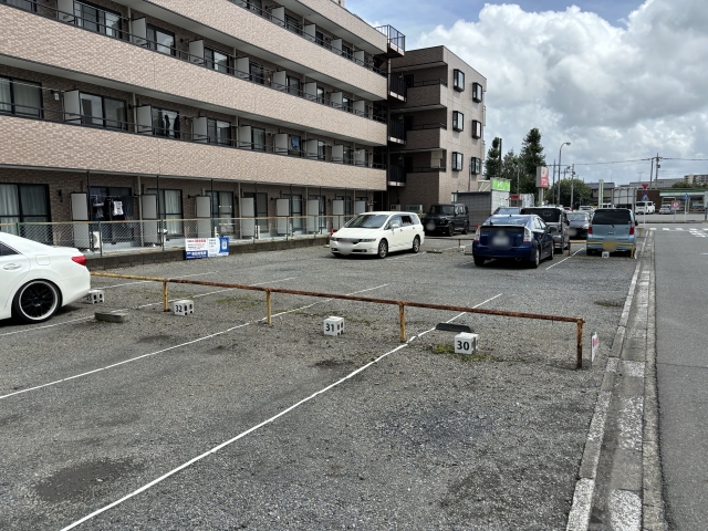 川幡高倉駐車場の月極駐車場
