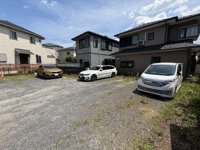 平第4駐車場の月極駐車場2