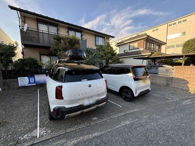 渡辺第2駐車場の月極駐車場