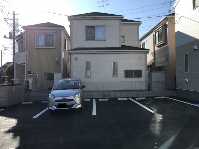 リーブルファイン南平野Ⅳ1号棟の月極駐車場