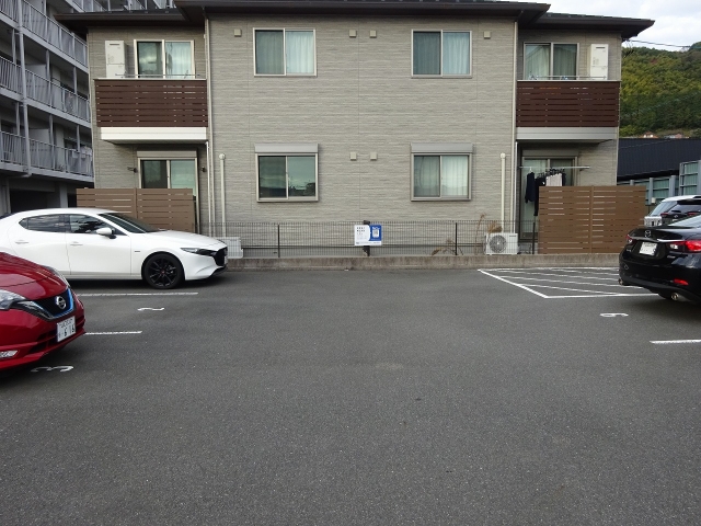 駐車場を月極め5000円でお貸しします。 安い順】大阪府高槻市芝谷町の月極駐車場【 賃料：5,000円 】｜特P月極