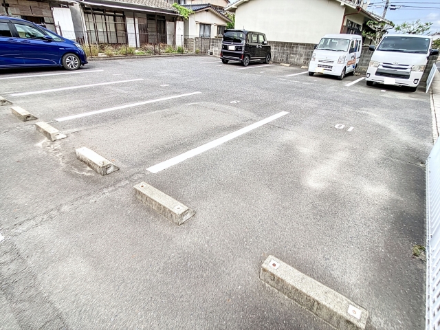 岡山市南区新保1312-2の月極駐車場 [屋外／平面式]（ID:8253）｜いえ