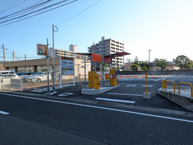 セイワパーク東郡元町の月極駐車場