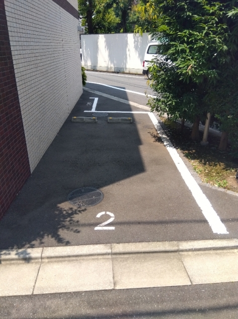 三軒茶屋1丁目駐車場の月極駐車場2