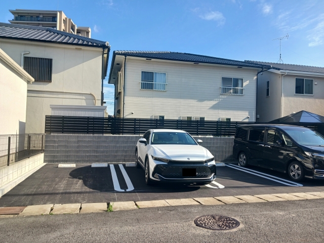 西古松2丁目駐車場の月極駐車場