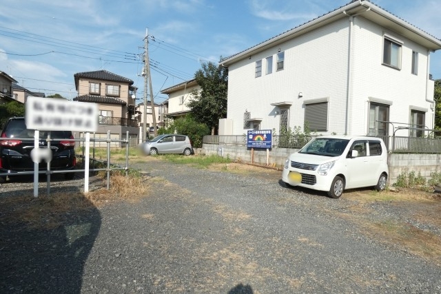 イースト商事月極駐車場の月極駐車場4