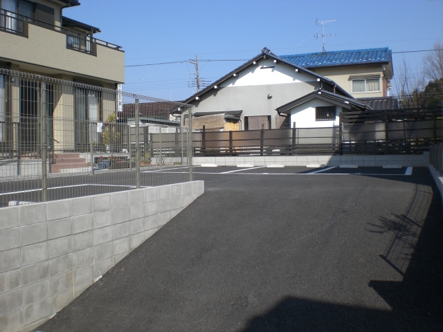 スカイパーキングIIの月極駐車場