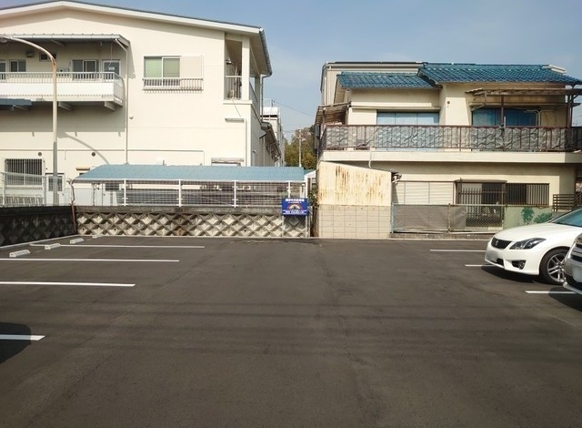 根岸中央駐車場の月極駐車場3