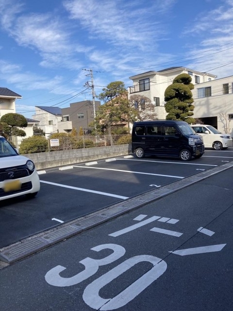 市川駐車場IIの月極駐車場5