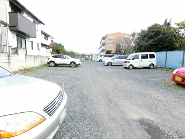 宿中駐車場の月極駐車場