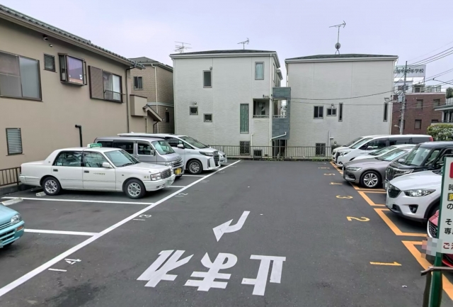 東岸町パーキングＢの月極駐車場3