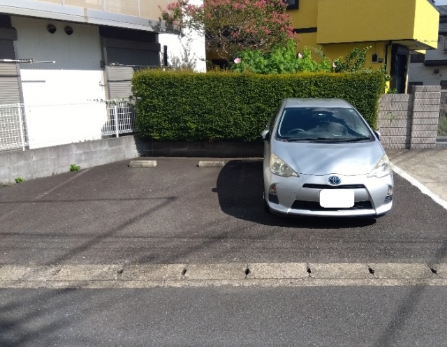 戸塚区矢部町駐車場の月極駐車場1