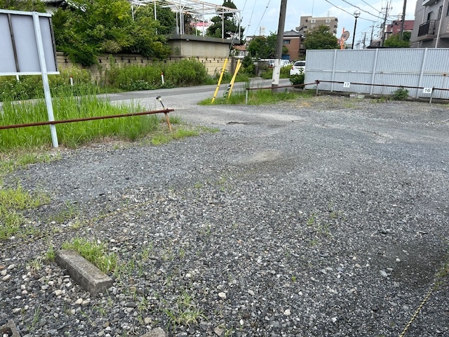 岡村駐車場の月極駐車場8